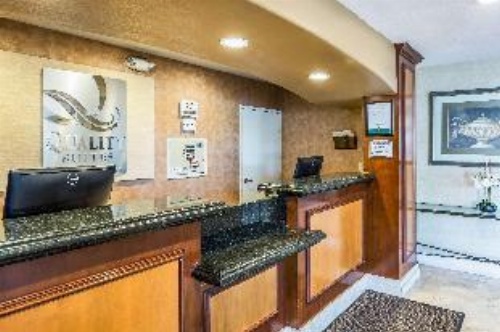 Ramada Suites by Wyndham San Diego image 9